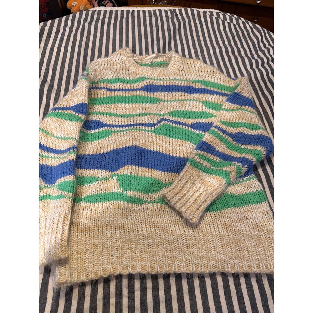 New In Womens Chunky Knit Wavy Stripe Sweater Cream Blue Green‎ Size Medium